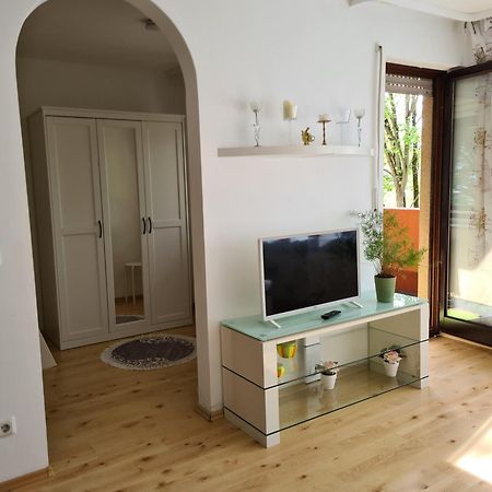 Wohnung Am Gruenen, Naehe Stadtzentrum Und Hauptbahnhof, Wlan Inklusive Fürth Kültér fotó