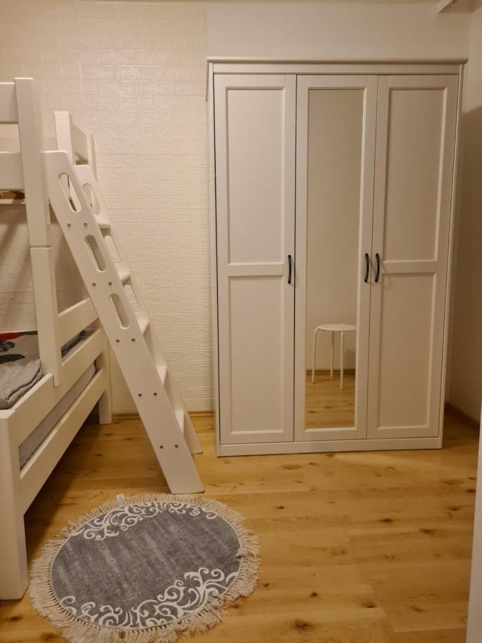 Wohnung Am Gruenen, Naehe Stadtzentrum Und Hauptbahnhof, Wlan Inklusive Fürth Kültér fotó